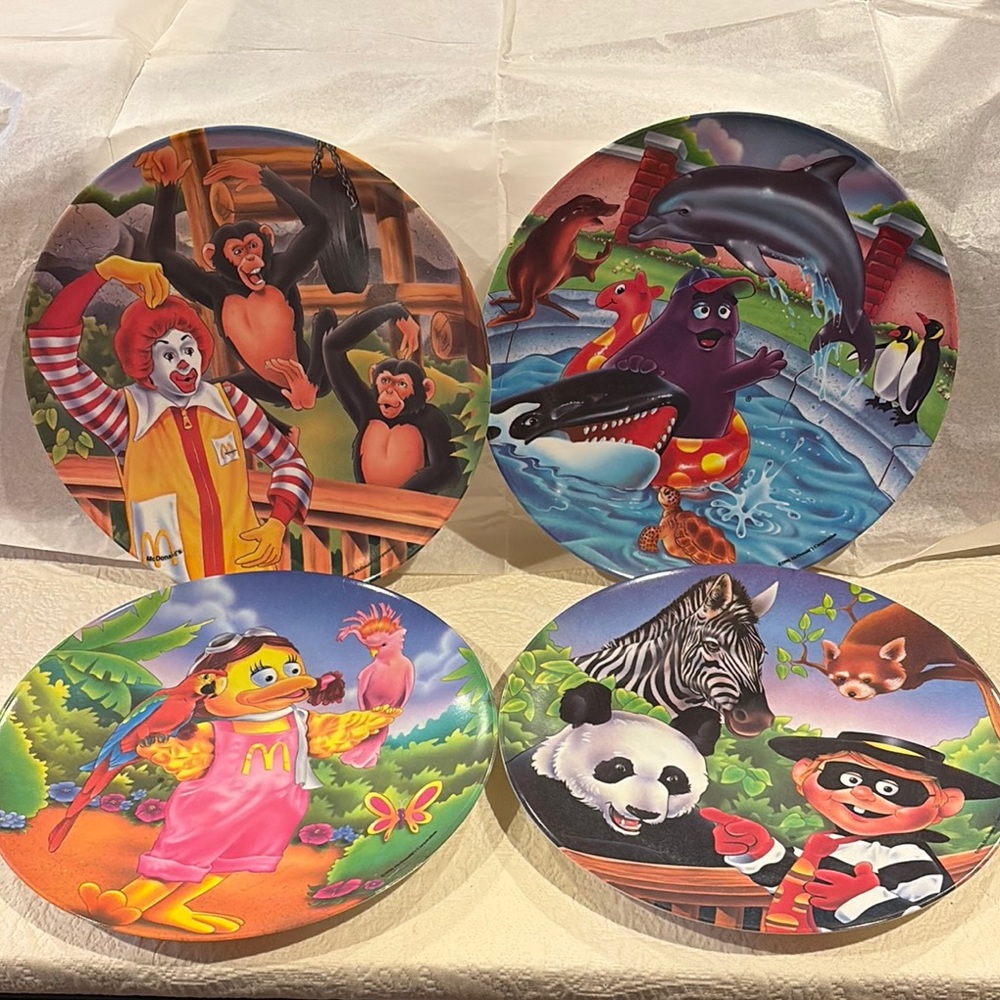 McDonald's Day at the Zoo Collector Plate Set